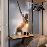 Hotel Nude Paris - Color Vision