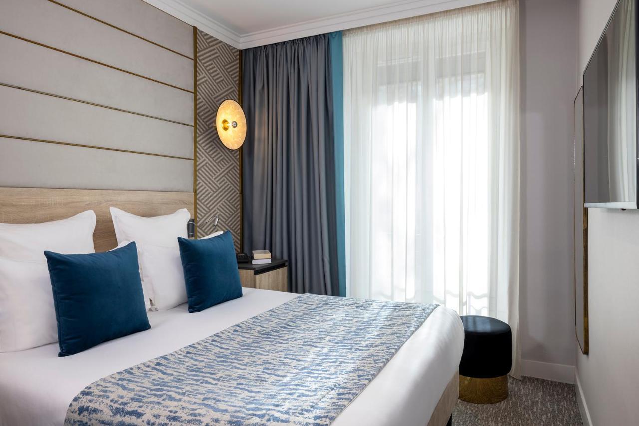 Nude - Color Vision Paris