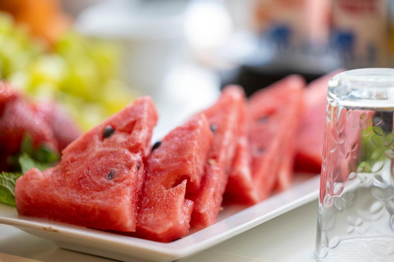 Hotel Nude - Color Vision 4*