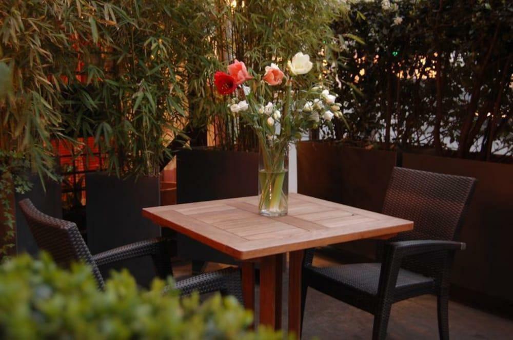 Hotel Nude - Color Vision Paris