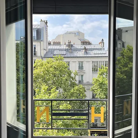 Hotel Nude - Color Vision Paris